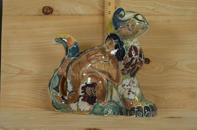 Sitting Cat Decorated by Patricia Findiesen (3)